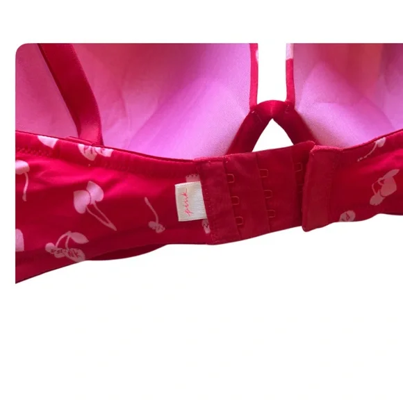 PINK Victoria's Secret Vibrant Push Up Red Bra - Picture 3 of 4